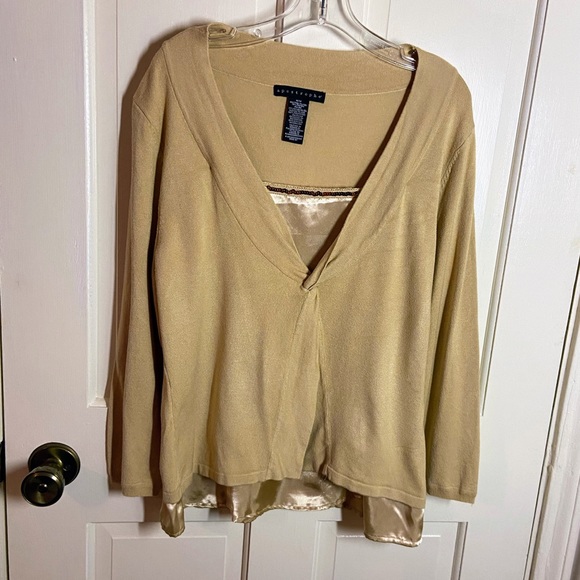 APOSTROPHE Beautiful Layered Sweater W/Gold Metallic & Gold Sequins Size M - Picture 2 of 4